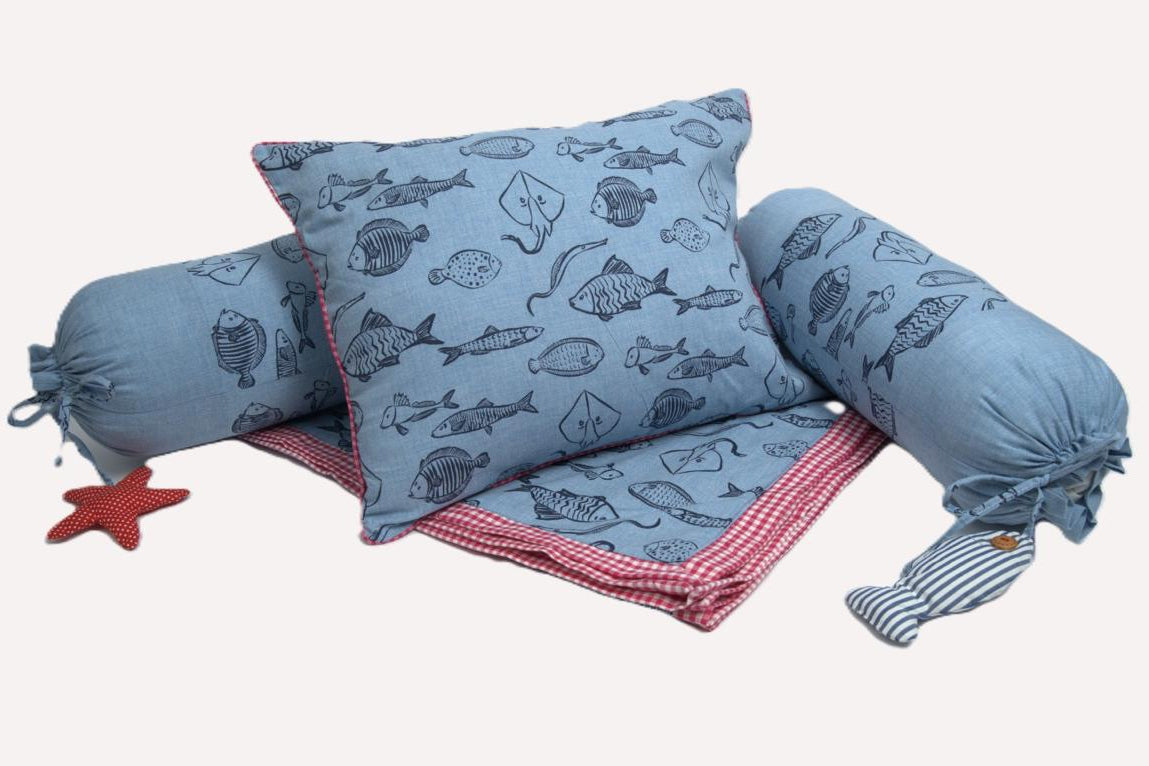 BLUE FISH BLANKET SET